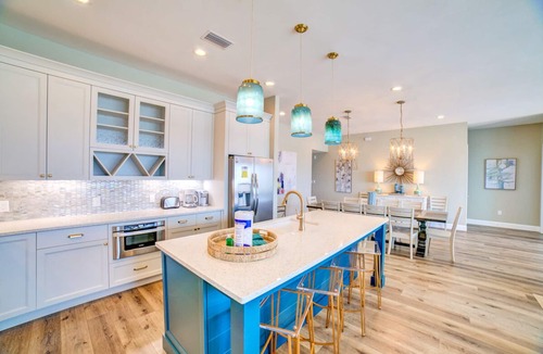 Villa Primera House | Elegant Gulf-Front Home with Stunning Views and Modern Design!