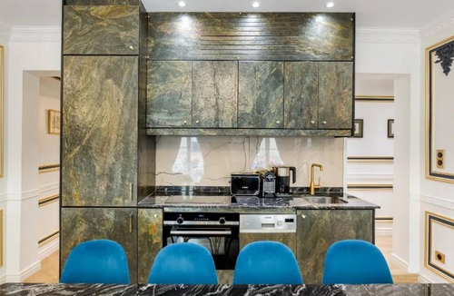 Faubourg-du-Roule Apartment | ELEGANT HAUSSMANN-STYLE RESIDENCE BY THE CHAMPS-ÉLYSÉES WITH AC
