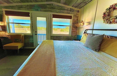 Dripping Springs Apartment | Elegant Hill Country Suite at Alexander's Farmhouse!
