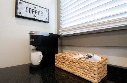 Five Points South House | Elegant Historic Home Downtown For Groups