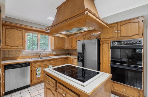 Oswego House | Elegant historical mini-mansion great location with large deck, BBQ & pool table