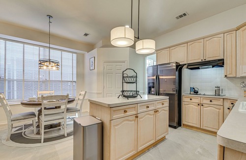 Far North Dallas House | Elegant Home w/Private Patio, 2 Mi to UTD Campus!