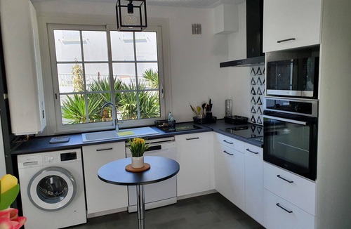 Barbatre House | Elegant house 2 steps from the Midi beach