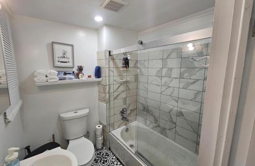 North Side Apartment | Elegant, independent space.