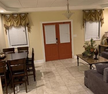 Lithonia Apartment | Elegant Jewel
