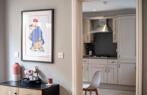 Ludwel House | Elegant Ludlow Haven: 4Bed Ultimate Tranquility