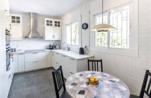 Santa Maria de l'Avall Villa | Elegant Mountain Villa just 30km to Barcelona
