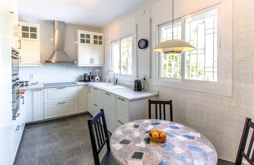 Santa Maria de l'Avall Villa | Elegant Mountain Villa just 30km to Barcelona