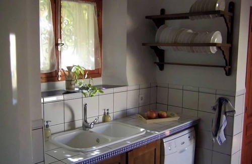 Pozo-Lorente Cottage | Elegant Manor House near Alcalá del Jucar with Piano.