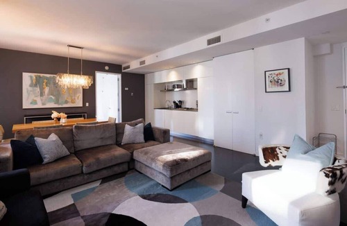 Central New York City Apartment | Elegant Midtown Haven | Stunning Views!