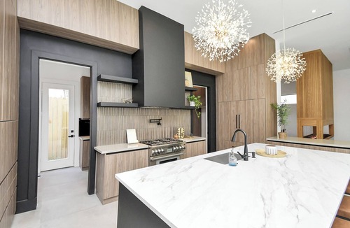 Uptown House | Elegant Modern Home : Pool Oasis : Close to The Galleria