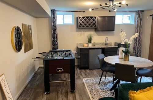 Stafford House | Elegant& modern Home