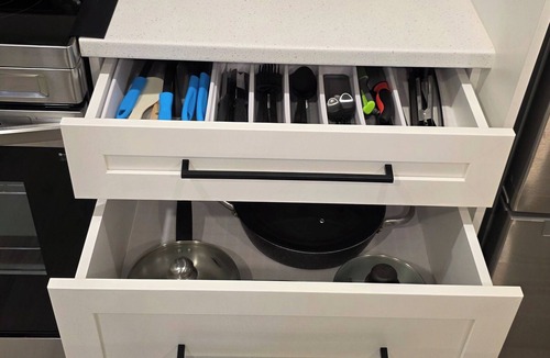 Riverview Apartment | Elegant Modern Loft in Prestigious Fairways