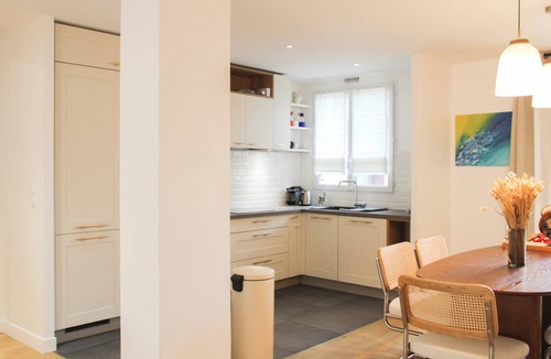 Levallois-Perret Apartment | Elegant new apartment with balconies