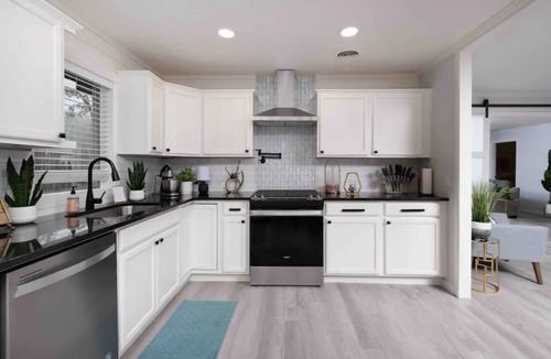 Amarillo House | Elegant Oasis Near I-40, Rt66, Downtown Families