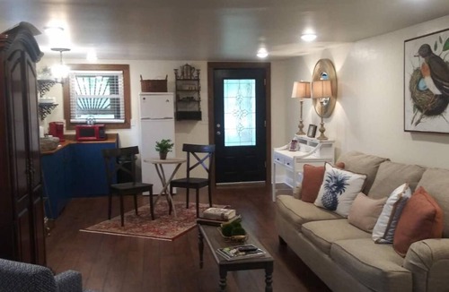 Chickamauga Apartment | Elegant private suite located downtown historical Chickamauga, Ga