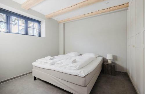 Kastrup Apartment | Elegant Private Villa Apartment in the Heart of Am