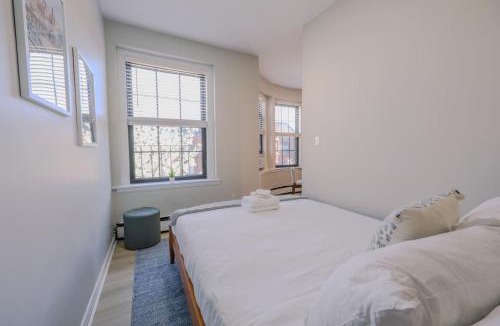 Prudential - St. Botolph Apartment | Elegant Prudential Area Studio