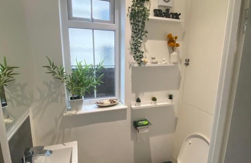 Sittingbourne House | Elegant room