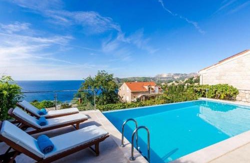 Mlini Villa | Elegant Sea-View Villa with Pool