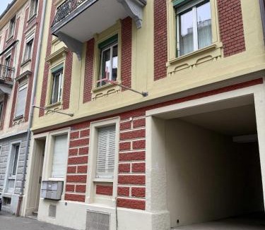 Seefeld Apartment | Elegant Seefeld Apt - Walk to Lake and Center