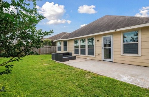 Klein House | Elegant single story house, great location