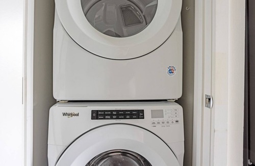 Prospect Hill Apartment | Elegant Somerville 2BR w/ Gym & W/D, near Green Line, by Blueground