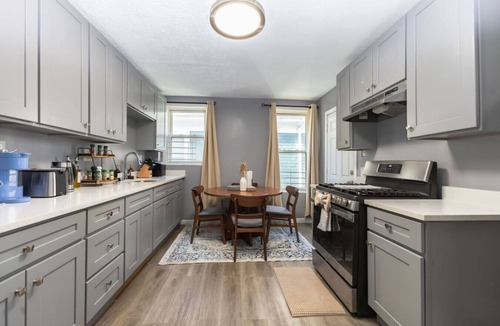 Washington Park Apartment | Elegant, Spacious 3BD/1BA in Boston