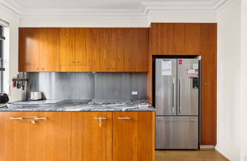 Balmain Apartment | Elegant Stay in Balmain with Pool Access