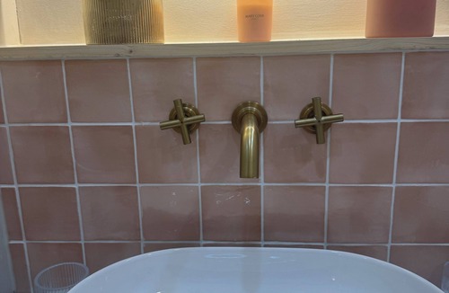 Aix-les-Bains City Center Apartment | Elegant studio between station and city center