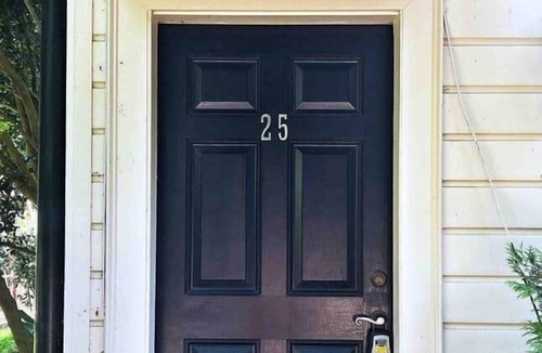 Covington House | Elegant Studio in Upscale Community