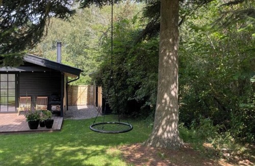 Kalundborg House | Elegant summer house close to the beach and forest