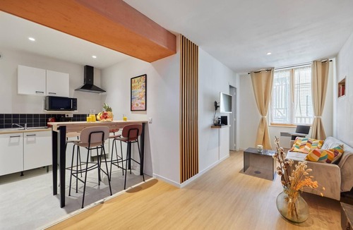 Pont-Audemer Apartment | Elegant T2 La Dolce, 20 minutes from Honfleur