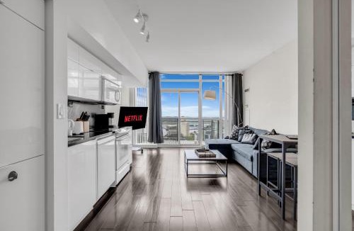 CityPlace Apartment | Elegant Toronto Skyline Suites With LakeView and Self Check-in