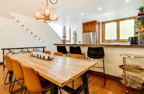 Vail House | Elegant Vail Home - Walk to Booth Falls Trail