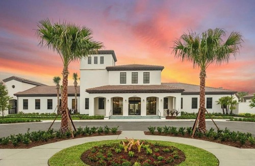Four Corners House | Elegant Villa W/private Pool/spa & Game Room!