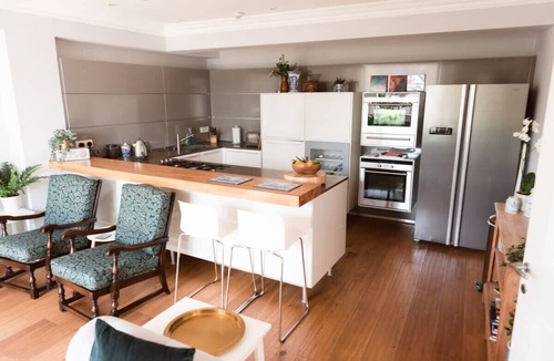 Dowanhill Apartment | Elegant West End Flat in Glasgow