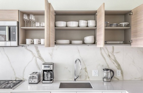 West Loop Gate Apartment | Elegant West Loop Studio w/Pool, Gym & Lounge, nr L, by Blueground