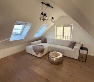 Rorschach Apartment | Elegante Maisonette mit See-Panorama in Rorschach