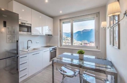 Lugano Apartment | Elegante Penthouse-Wohnung mit Seeblick by Interhome