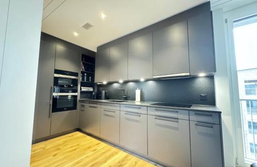 Horgen District Apartment | Elegante Unterkunft in Stadtnähe