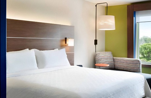Macon House | Elegantly Styled Suite with Easy Downtown Access