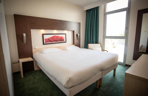 Beauvais Hotel | Elema Hotels Beauvais ex Hostellerie Saint Vincent Beauvais Aeroport