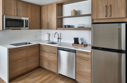 Dunwoody Hotel | Element Atlanta Perimeter Center
