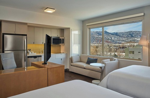 Basalt Hotel | Element Basalt - Aspen