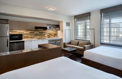 D Street - West Broadway Hotel | Element by Marriott, Boston Seaport District