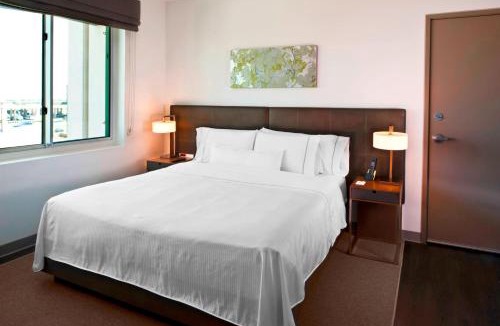 Las Colinas Hotel | Element by Marriott Dallas Fort Worth Airport North