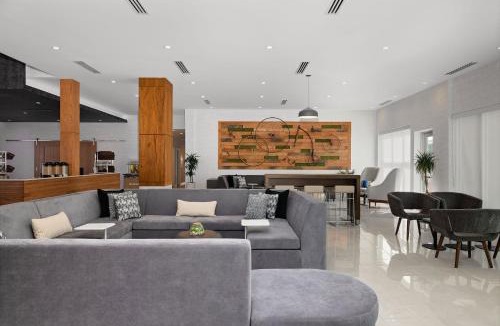 Wood-Ridge Hotel | Element by Marriott New York Wood Ridge