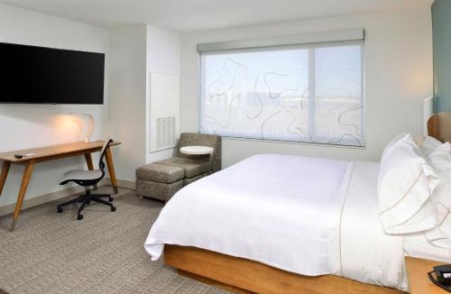 North Kansas City Hotel | Element by Marriott North Kansas City