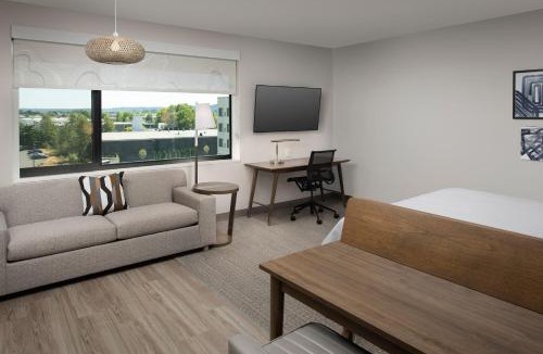 Southcenter Hotel | Element by Marriott Seattle Sea-Tac Airport